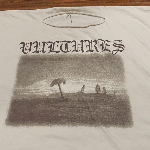 YEEZY VOLUME 1 “VULTURES” Longsleeve - MENS SIZE, SEE MEASUREMENTS - Picture 4 of 16